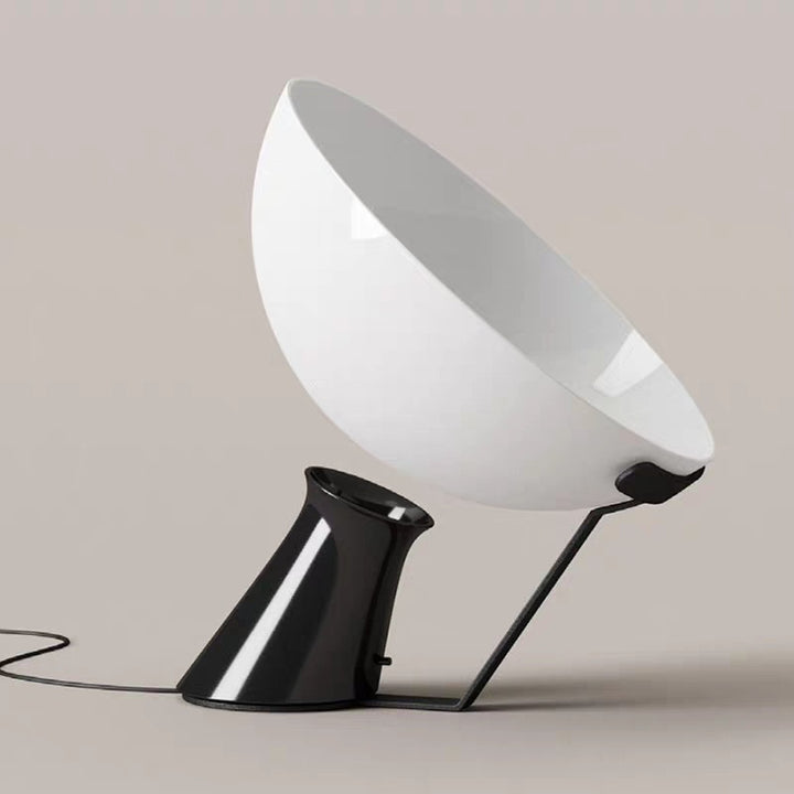 Moderne minimalistische Tischlampe