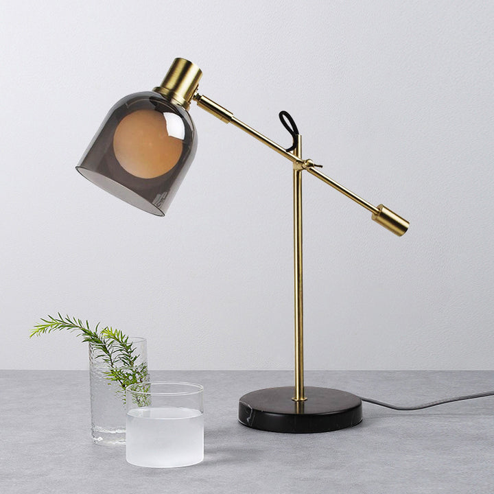 Moderne schwenkbare Schreibtischlampe