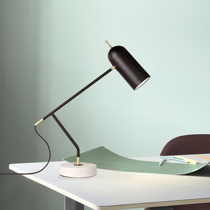 Moderne verstellbare Schreibtischlampe mit Marmorsockel