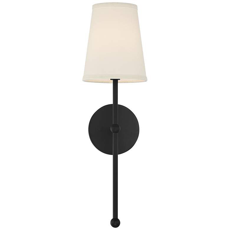 Metallische vertikale Wandlampe mit konisch gestaltetem Stoffschirm