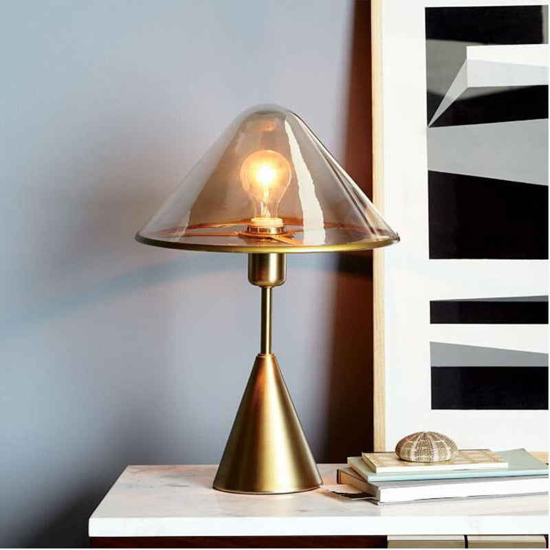 Moderne Kegel Tischlampe