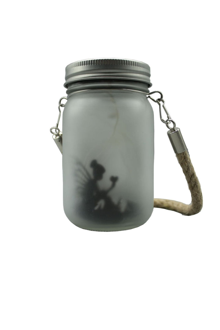 Hängende frosted Mason Jar Solar LED Feen Silhouette Laterne mit Seilgriff und dynamischer LED-Lichterkette