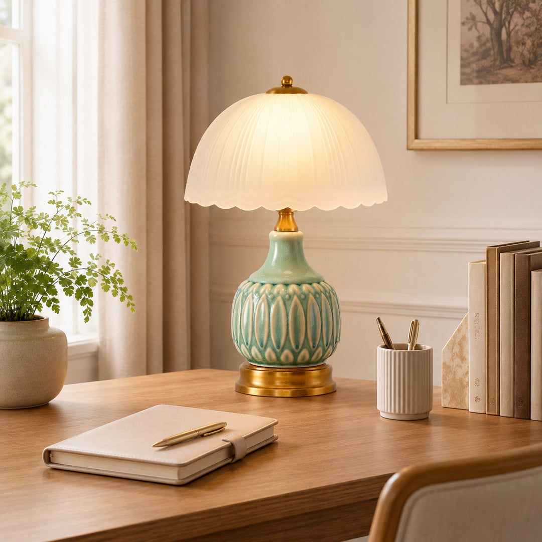 Elegante dekorative Tischlampe