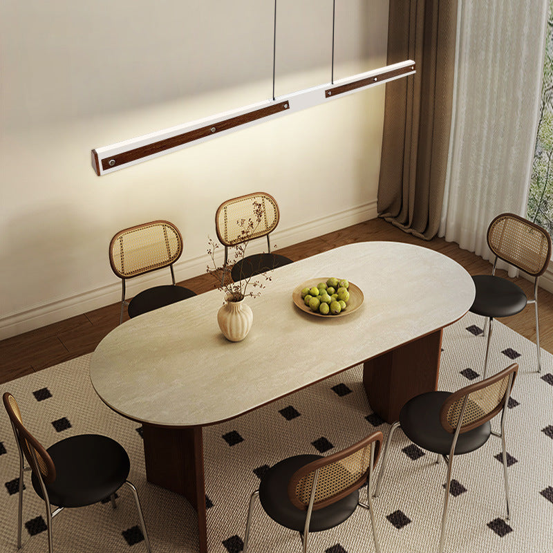 Moderne lineare Pendelleuchte