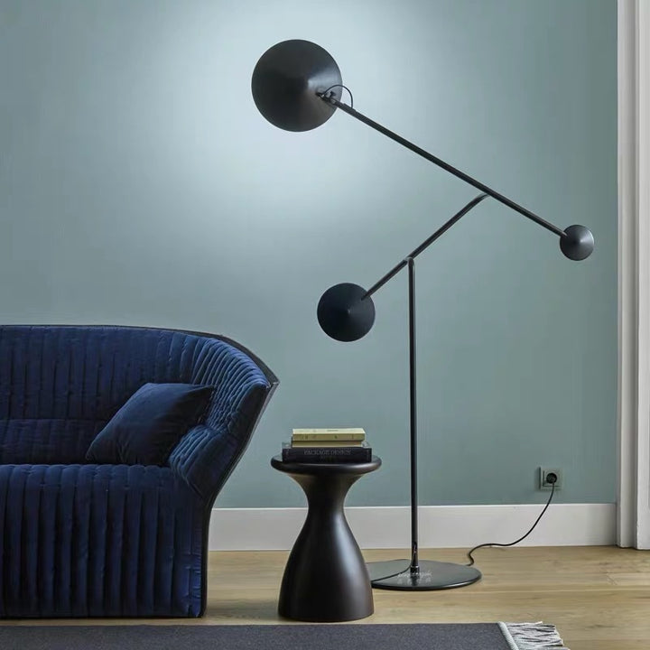 Moderne verstellbare Bogen-Stehlampe mit doppelten Kugeln