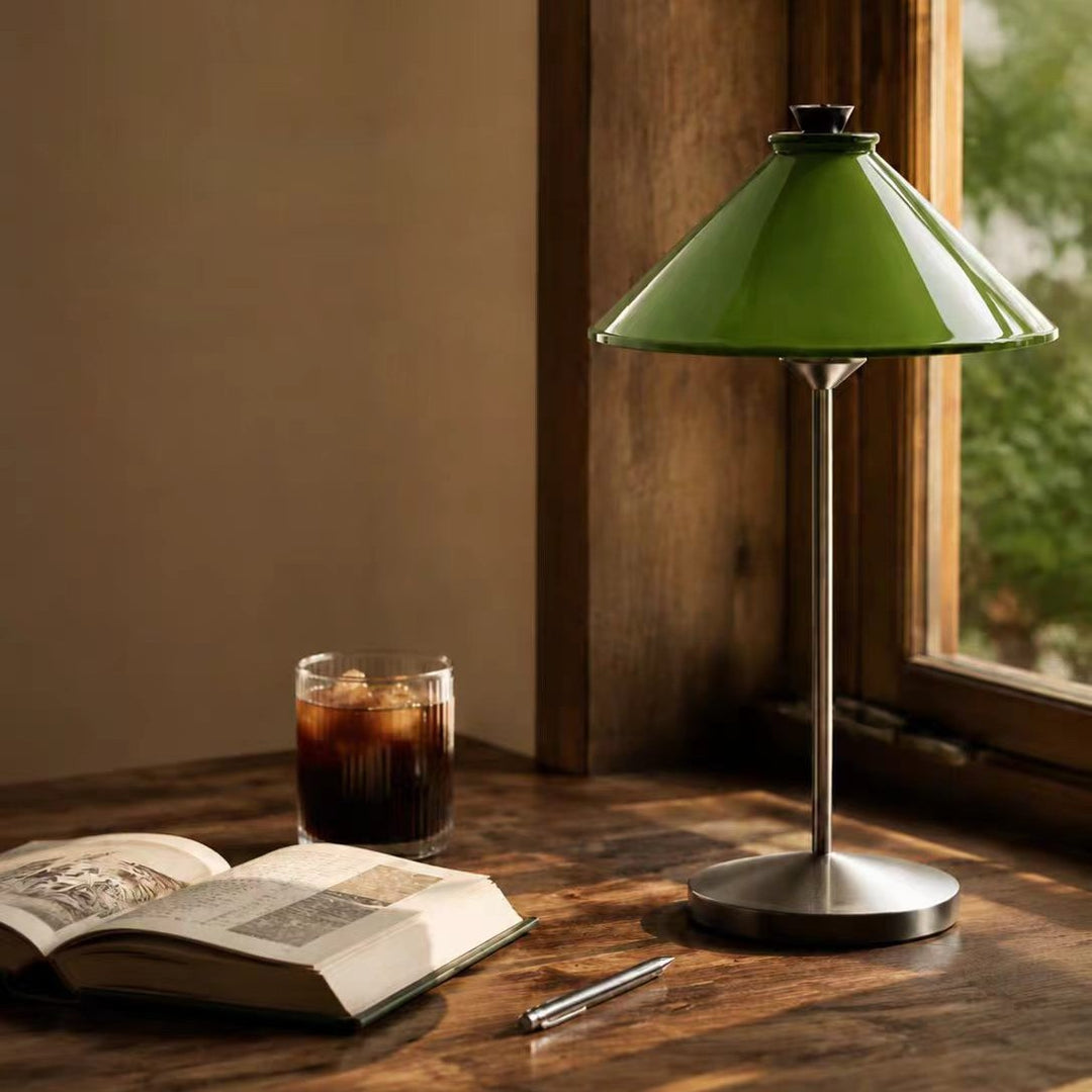 Zeitgenössische verstellbare Tischlampe