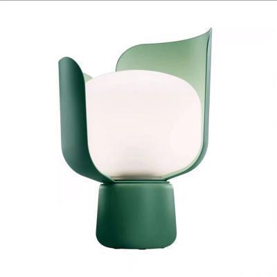 Künstlerische Tischlampe  1790878780
