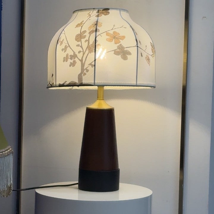 Florales Design Tischlampe