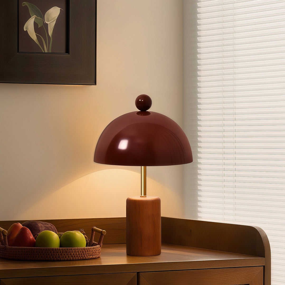 Skulpturale Tischlampe mit Holzfuß