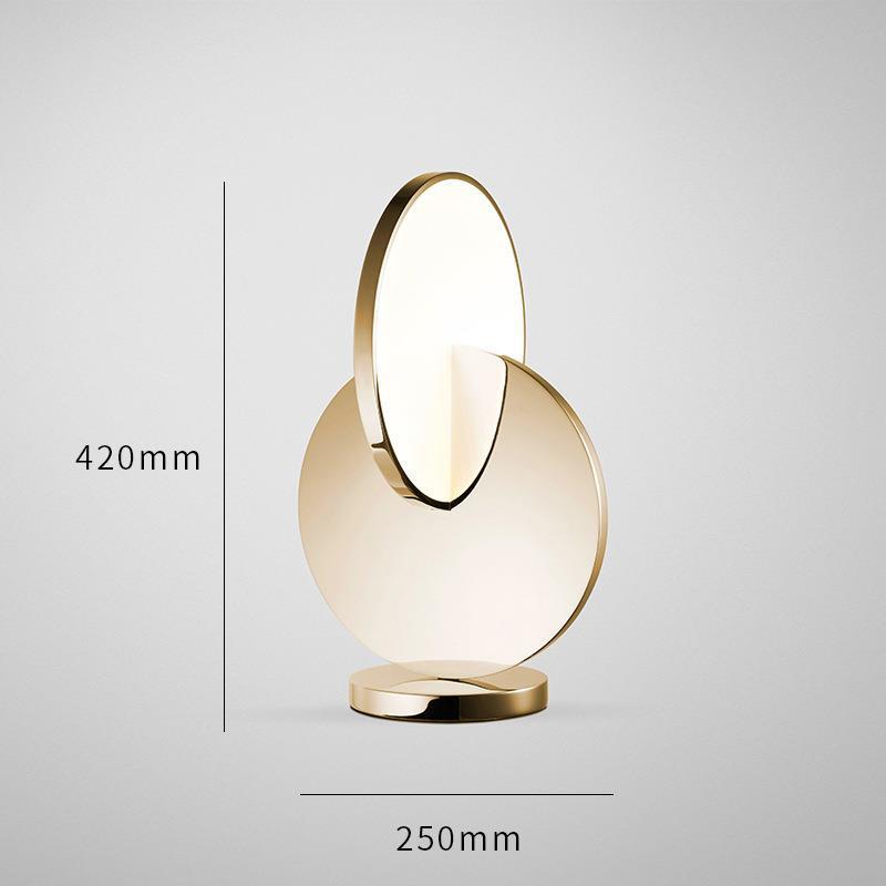Künstlerische Tischlampe mit geometrischem Design