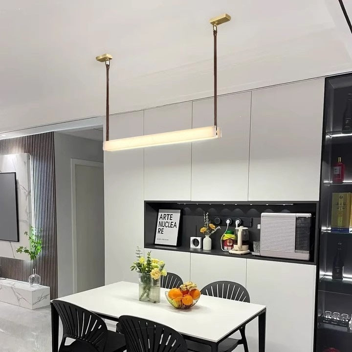 Moderne lineare LED-Pendelleuchte