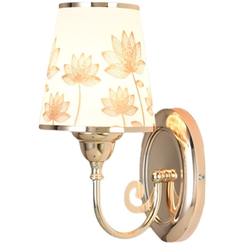 Dekorative Wandlampe mit Blumenschirm