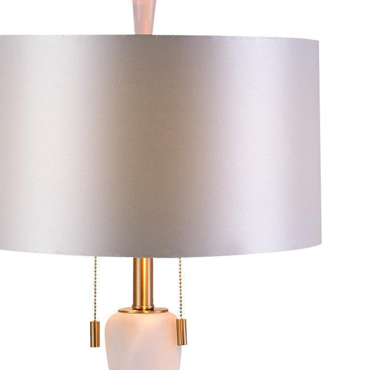 Elegante handgefertigte Tischlampe