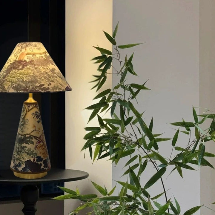 Künstlerische Blumenmuster-Tischlampe