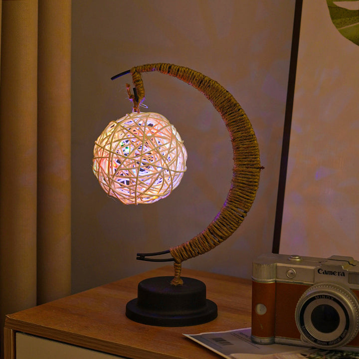 Dekorative Glas-Apfel-LED-Tischlampe mit Mondform-Seilumwickelständer