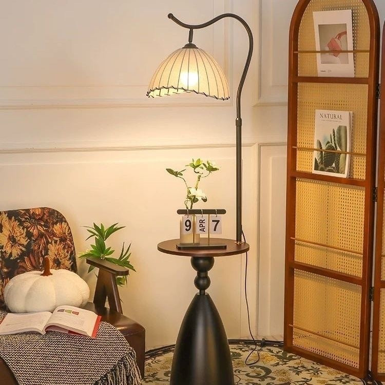Stylische Arc Stehlampe