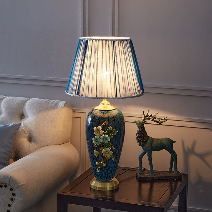 Verschnörkelte Blumen Tischlampe