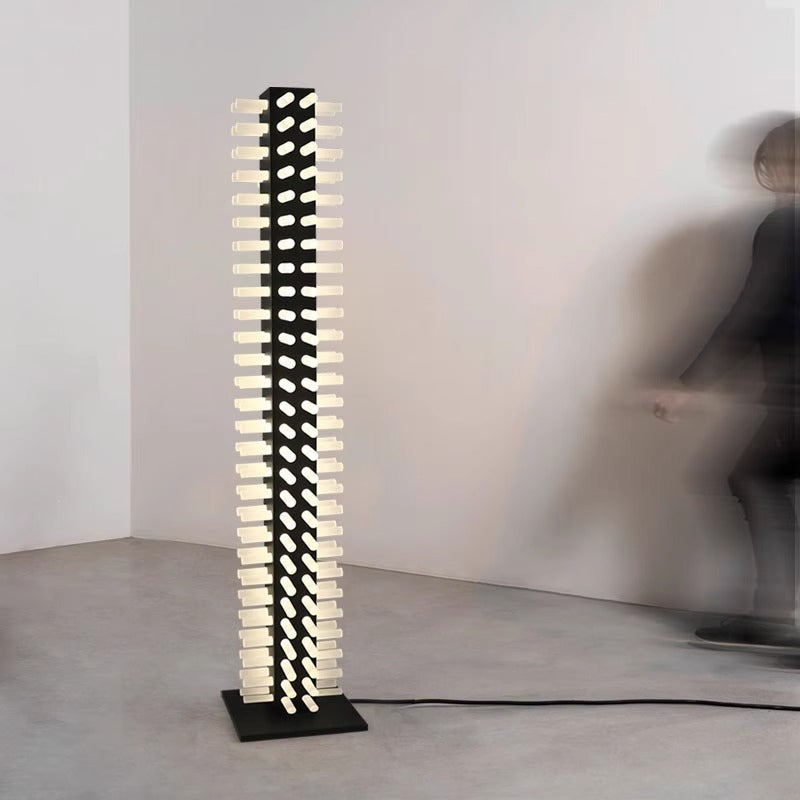 Skulpturale LED Stehleuchte