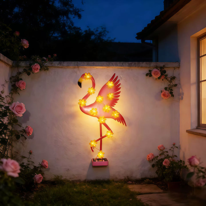 Solarbetriebene Flamingo LED Gartenstehleuchte mit Blumenakzentlampen