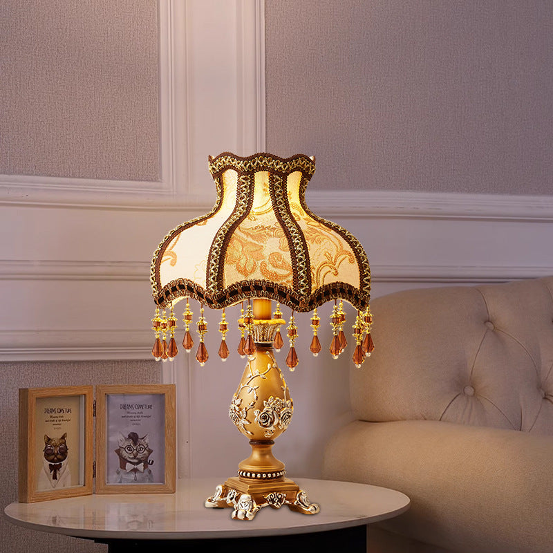 Vintage Floral Tischlampe