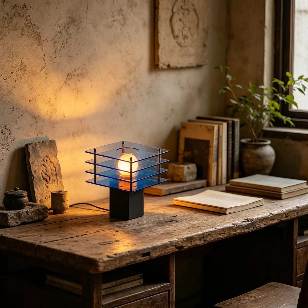 Zeitgenössische geometrische Tischlampe