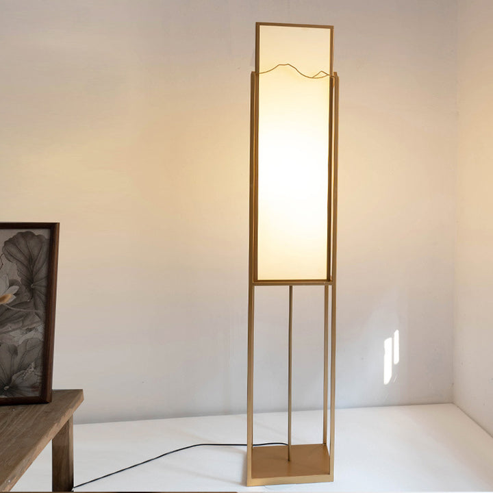 Elegante Slim Stehlampe