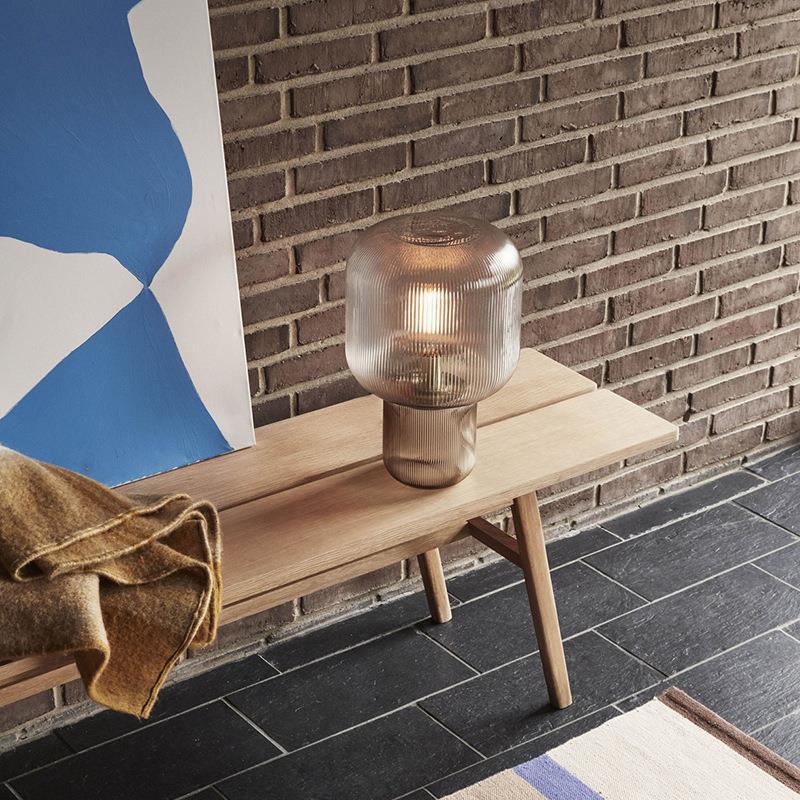 Elegante Glas Rippentischlampe