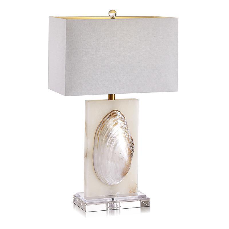 Dekorative Muscheltischlampe