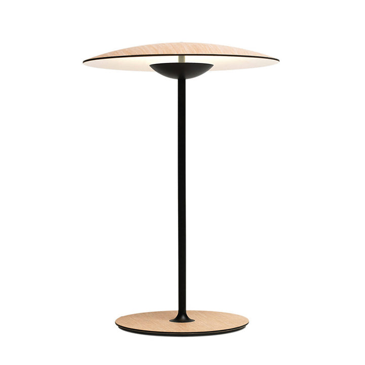 Elegante moderne Tischlampe mit minimalistischem Design