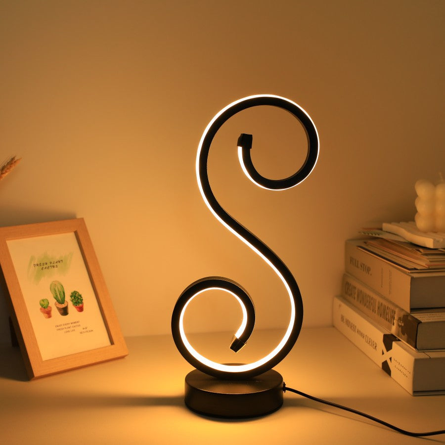 Krumme dekorative Akzentlampe