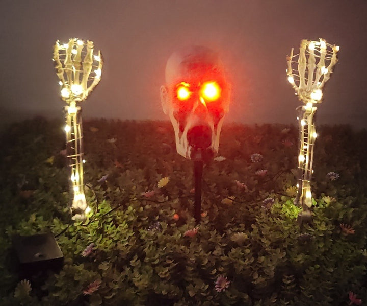 Solarbetriebene dekorative Halloween-Schädel-Lampe