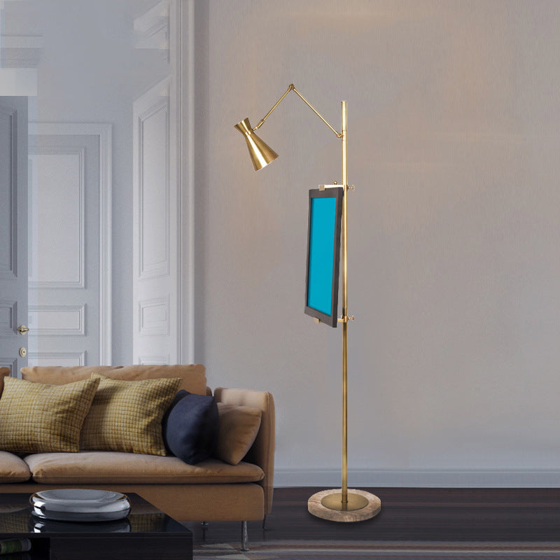 Verstellbare Stehlampe mit Marmorbase