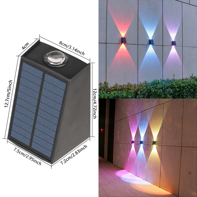 Abgewinkelte bi-direktionale Solar-LED-Wandleuchte-Downlight mit integriertem Photovoltaikpanel und Prismenlinse