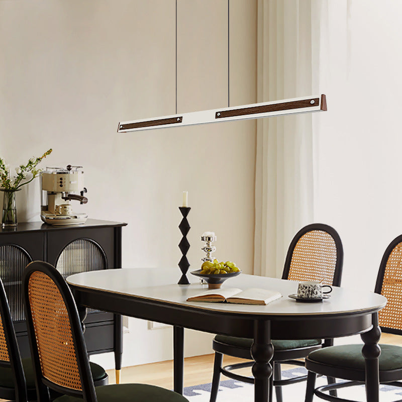 Moderne lineare Pendelleuchte