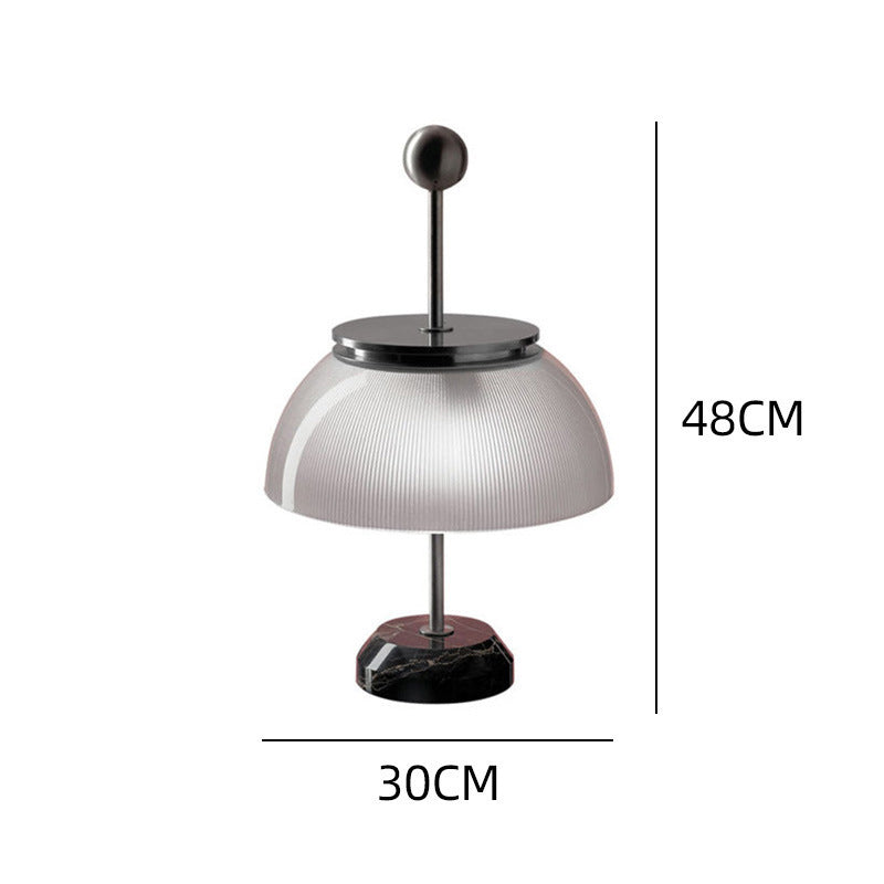 Elegante gefaltete Schirm Tischlampe