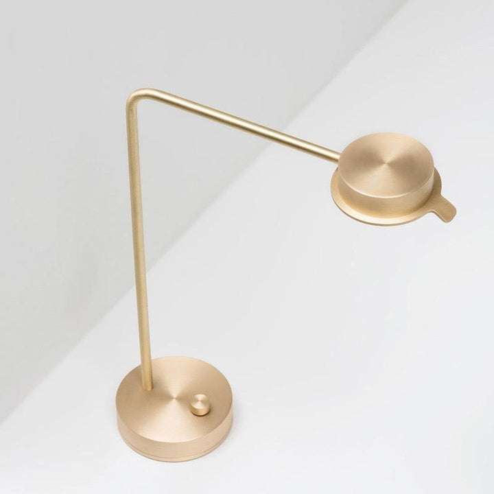 Moderne Stehlampe mit Touch-Steuerung