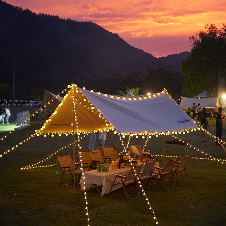 Warme Weiße Stern- und Kugel-LED-Lichterkette mit Batteriepack und wetterfesten Glühbirnen