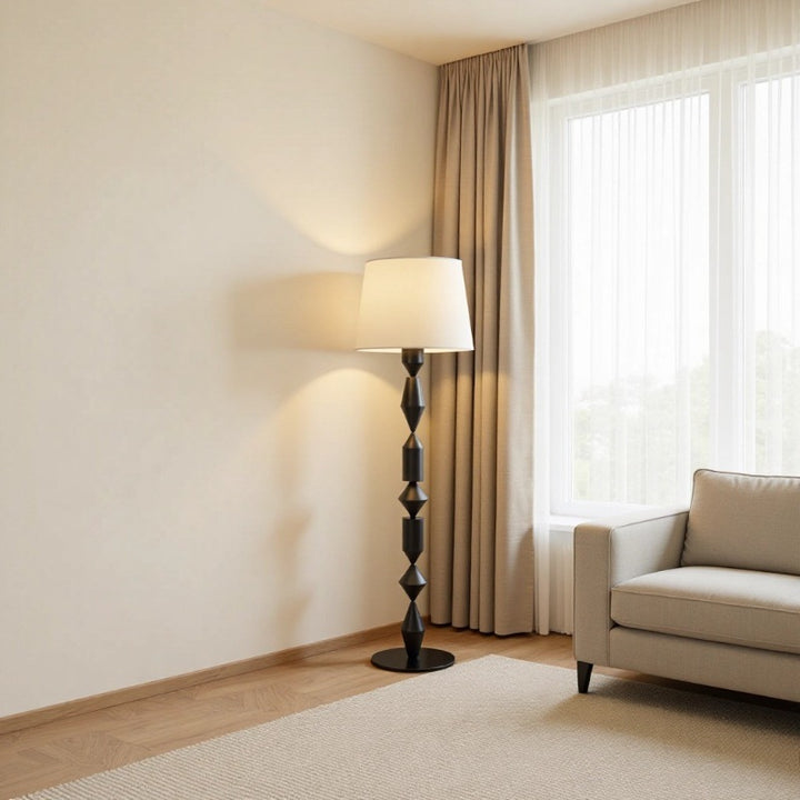 Geometrische Gelenkstehlampe
