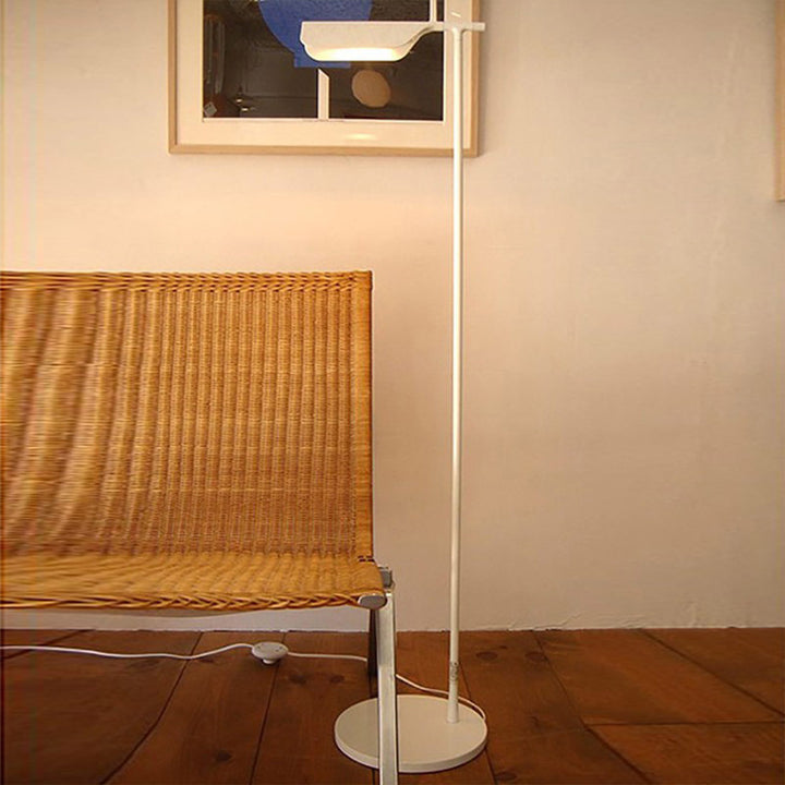 Moderne verstellbare Leselampe