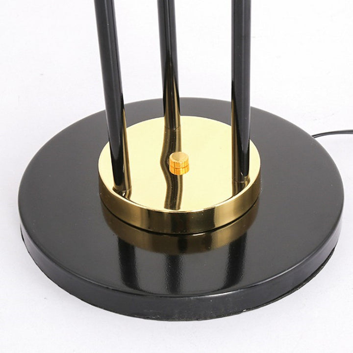 Verstellbare Mehrkopf-Stehlampe