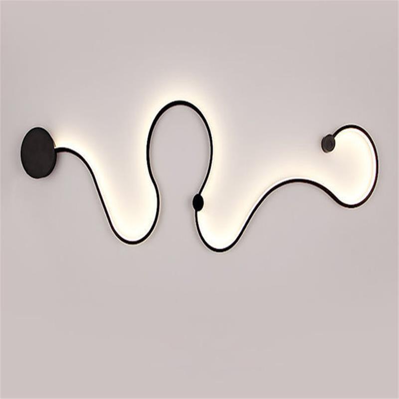 Skulpturale LED Wellenwandlampe