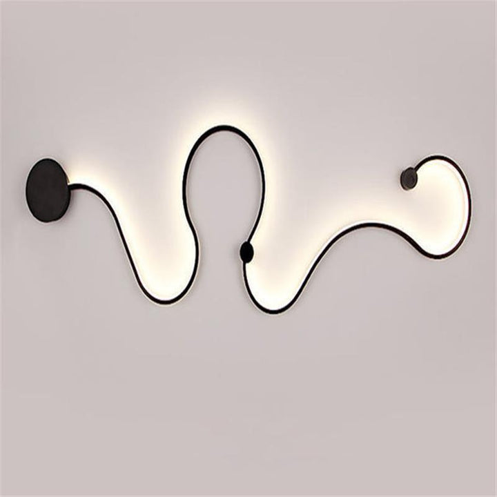 Skulpturale LED Wellenwandlampe
