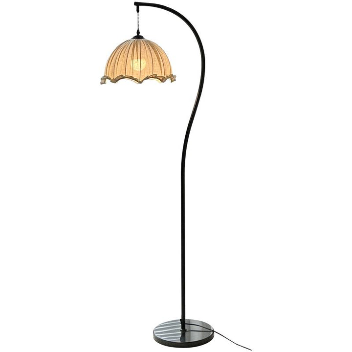 Gekrümmte Stehlampe