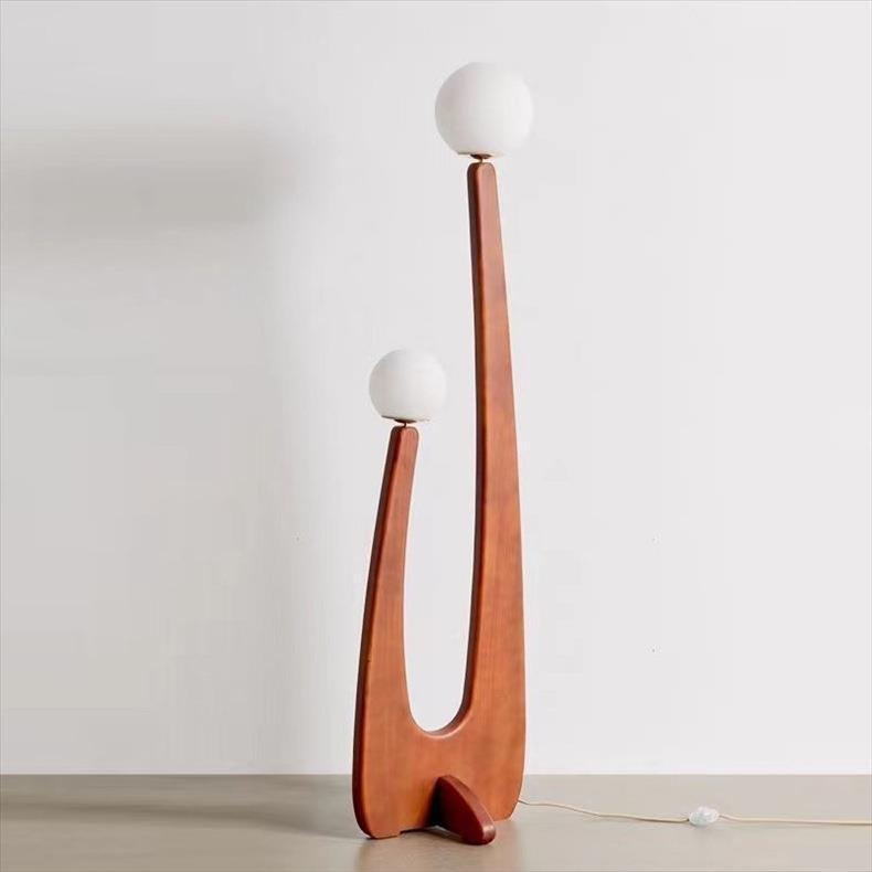 Künstlerische Holz Stehlampe