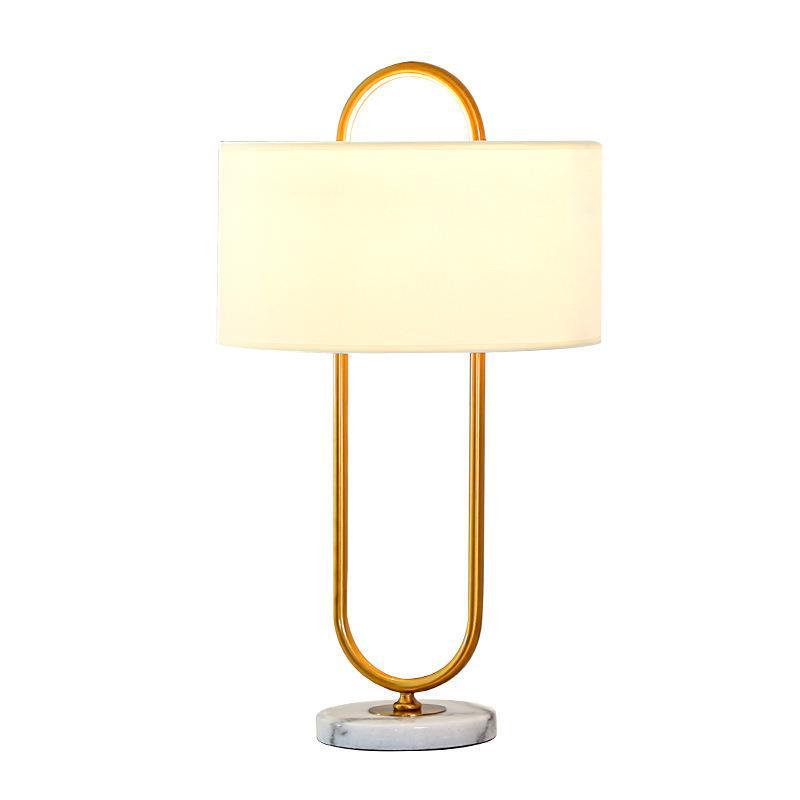 Elegante skulpturale Tischlampe mit Marmorfuß