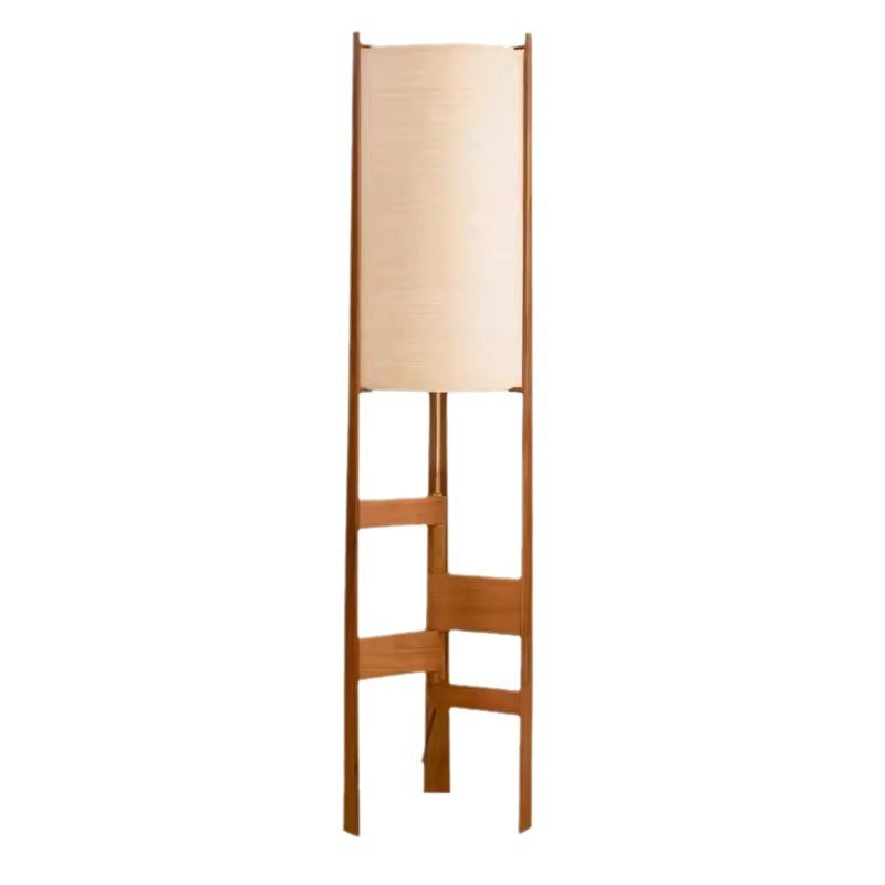 Minimalistische Holz-Stehlampe