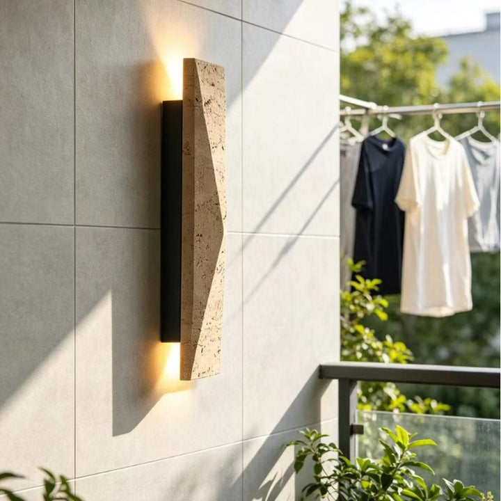 Moderne geometrische Wandleuchte