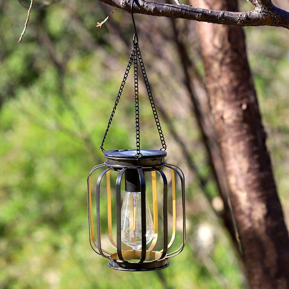 Wetterfeste hängende Solar-LED-Laternen für den Außenbereich mit Metallkäfig, warmem Glas und hängender Kette