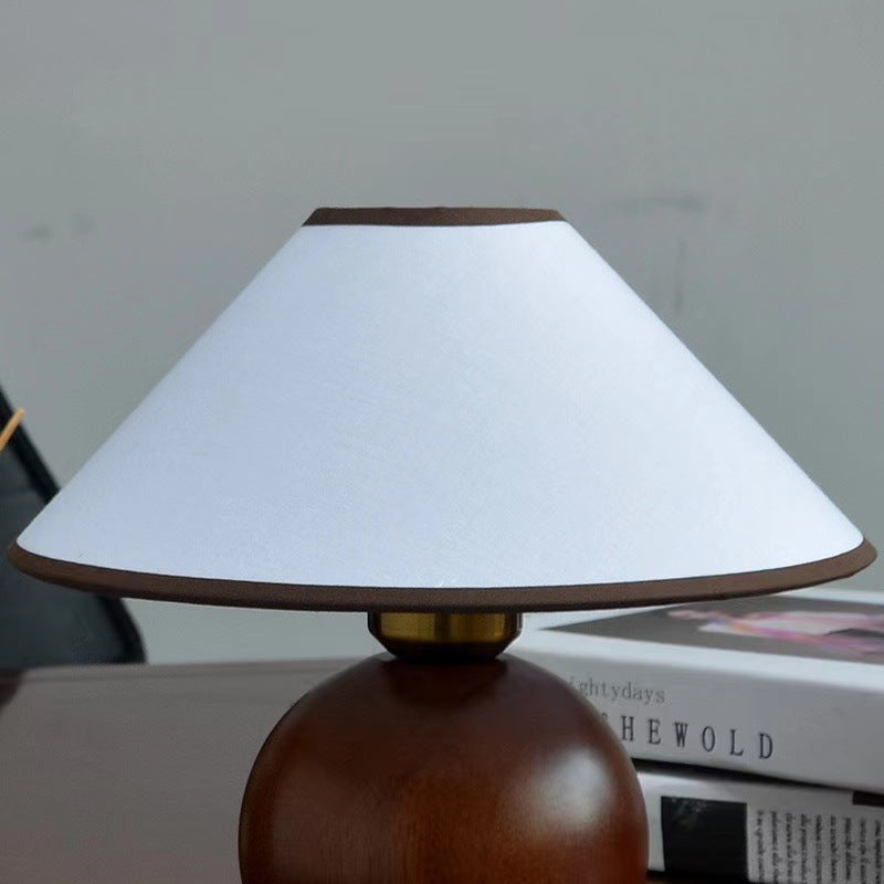 Dekorative Tischlampe