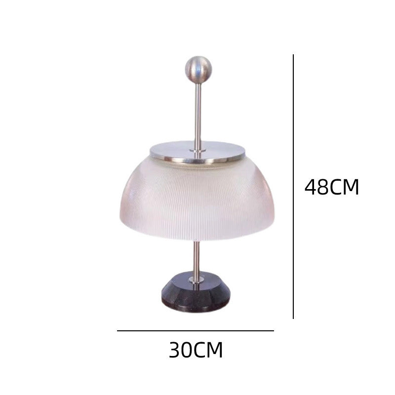 Elegante gefaltete Schirm Tischlampe